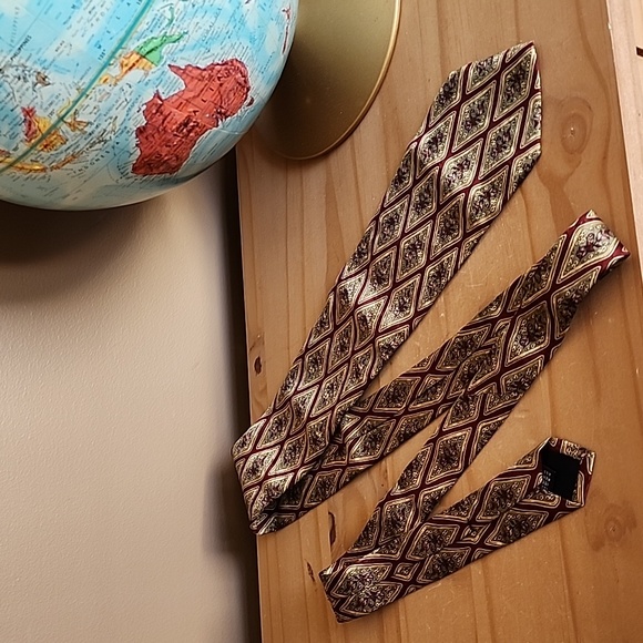 Nordstrom Vintage tie Handsewn in Italy - Picture 4 of 9